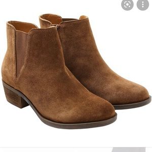 Kensie Suede Bootie VGUC 8